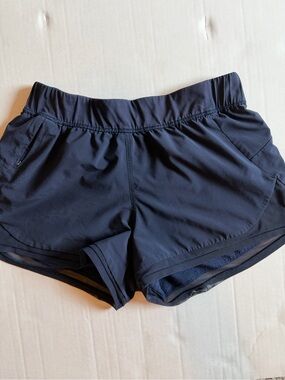 Lululemon navy shorts